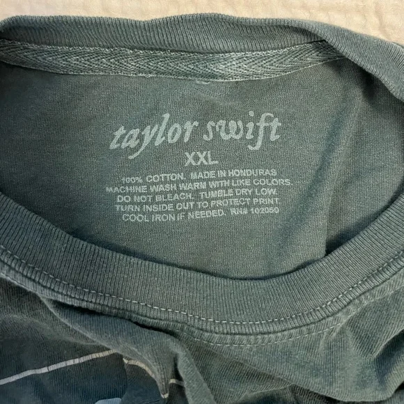 Taylor Swift Folklore Cotton Longsleeve Shirt - Picture 3 of 3